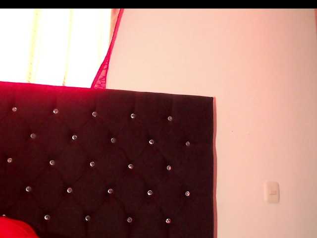 katyGaze live cam on BongaCams