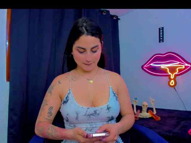 sunshine-uwu22 webcam
