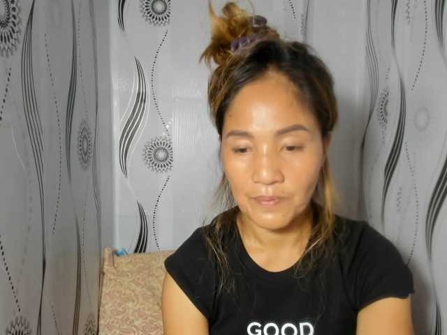 Sweettrouble42 — live female cam