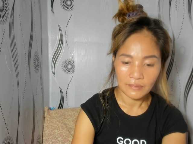 Sweettrouble42 — live female cam
