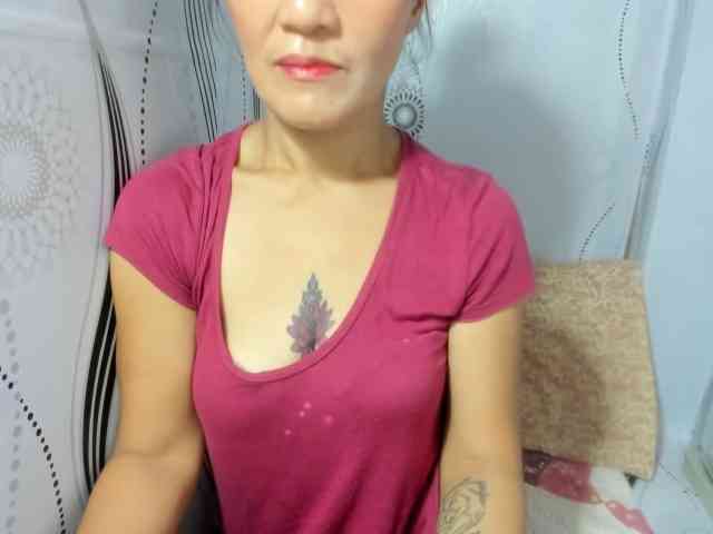 Modelo: Sweettrouble42