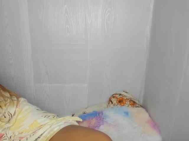 Sweettrouble42 webcam