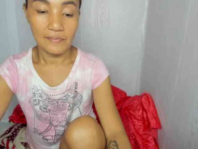 Sweettrouble42 Live Webcam on BongaCams