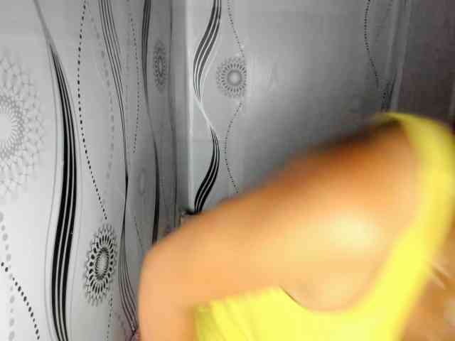 Sweettrouble42 webcam
