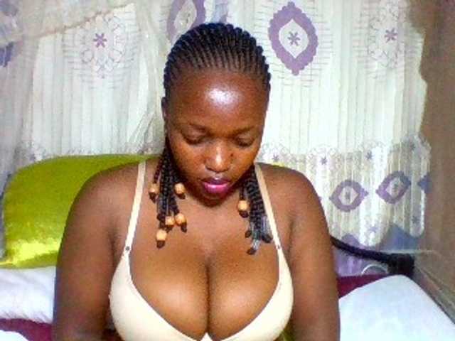 Sexxyladies live cam on BongaCams