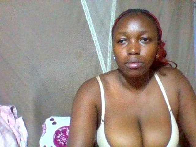 Sexxyladies live cam on BongaCams