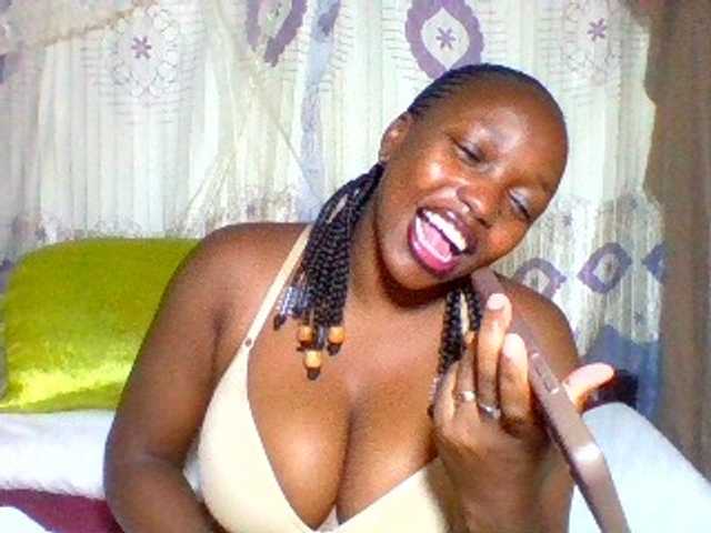 Sexxyladies live cam on BongaCams