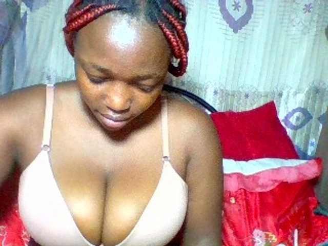 Sexxyladies live cam on BongaCams
