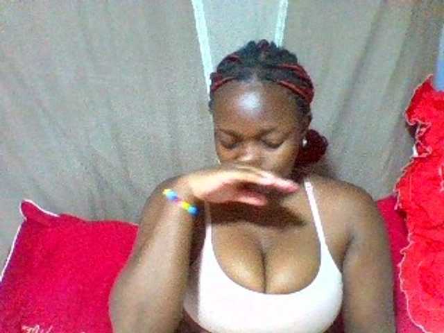 Sexxyladies live cam on BongaCams