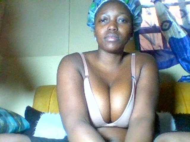 Sexxyladies live cam on BongaCams