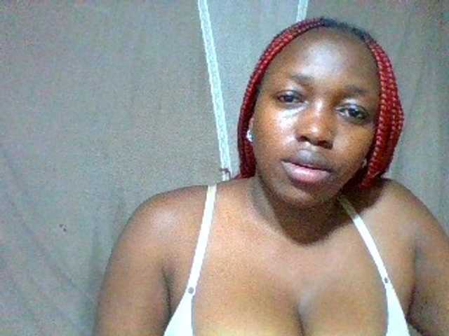 Sexxyladies live cam on BongaCams