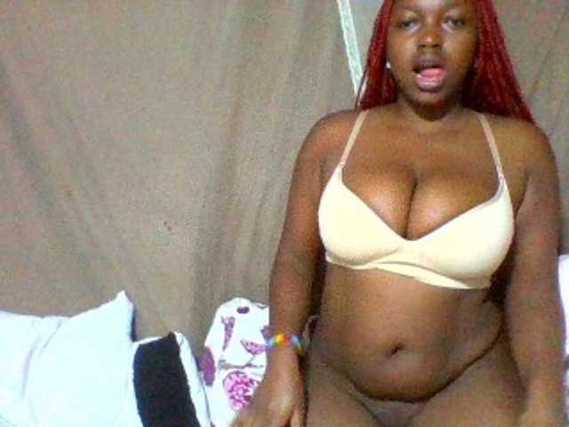 Sexxyladies live cam on BongaCams