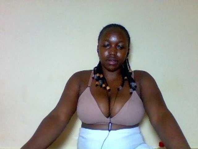 Sexxyladies live cam on BongaCams