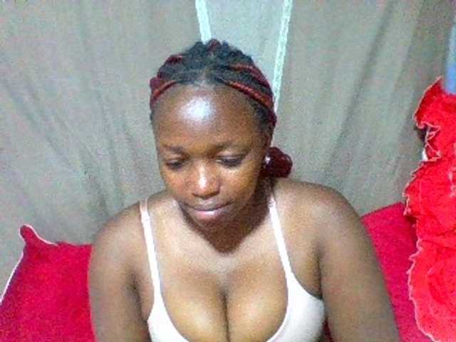 Sexxyladies live cam on BongaCams