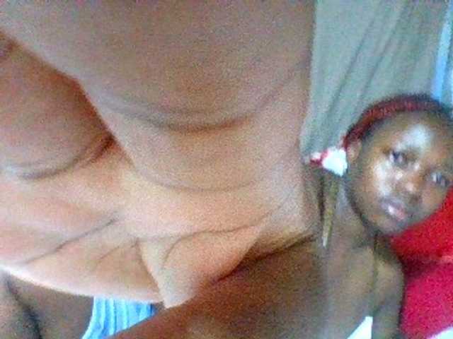 Sexxyladies live cam on BongaCams