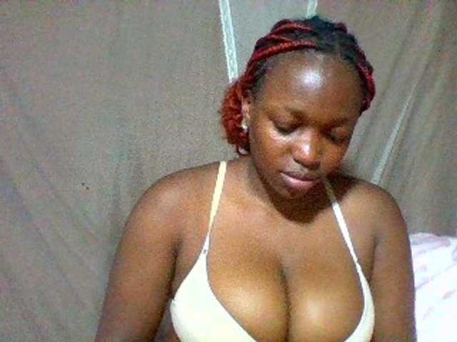 Sexxyladies live cam on BongaCams