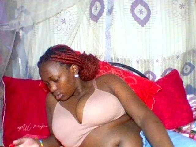 Sexxyladies live cam on BongaCams