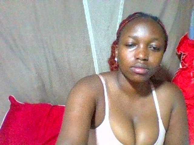 Sexxyladies live cam on BongaCams