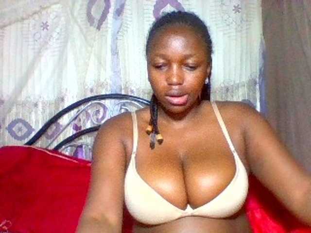 Sexxyladies live cam on BongaCams