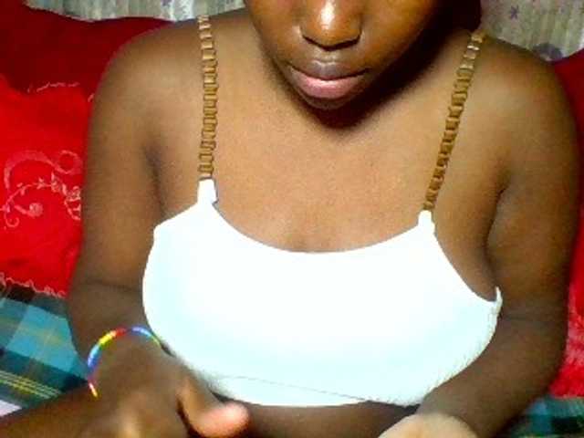 Sexxyladies live cam on BongaCams