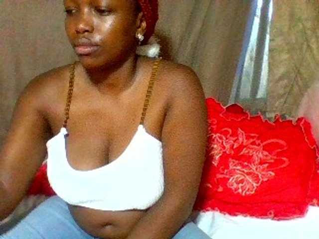 Sexxyladies live cam on BongaCams