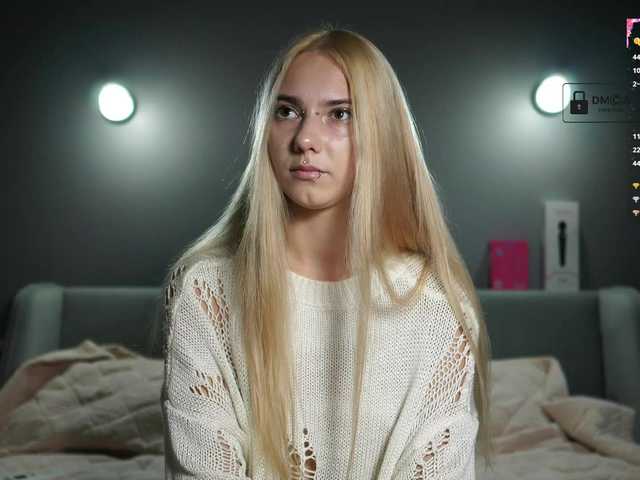 ange-linka live cam on BongaCams