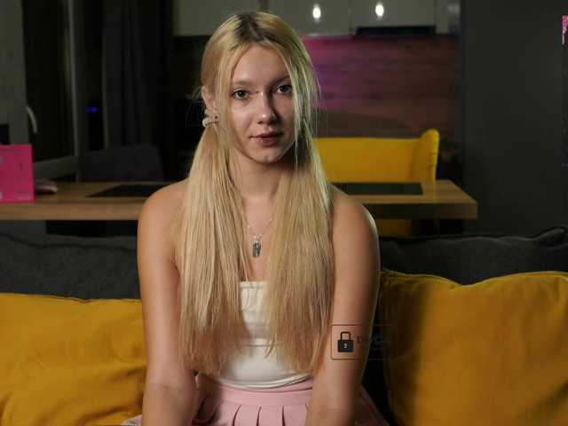 ange-linka live cam on BongaCams