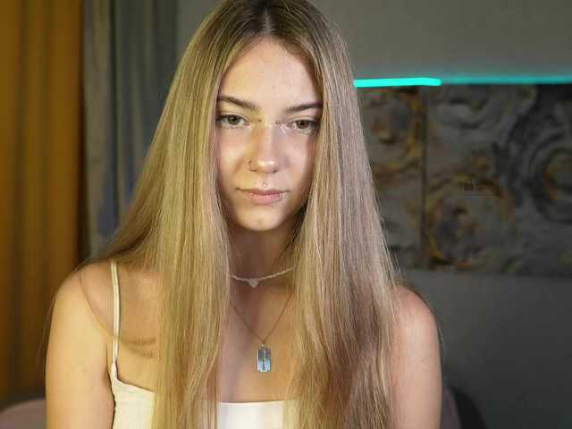ange-linka live cam on BongaCams