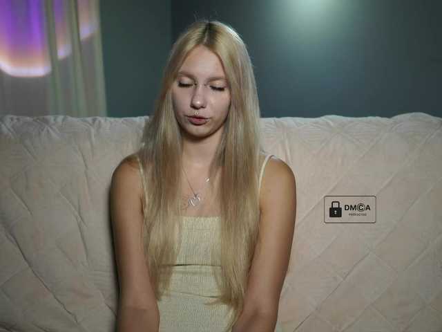 ange-linka live cam on BongaCams
