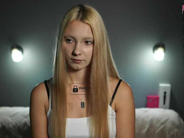 ange-linka live cam on BongaCams