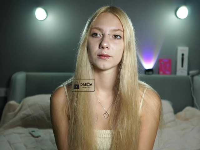 ange-linka live cam on BongaCams