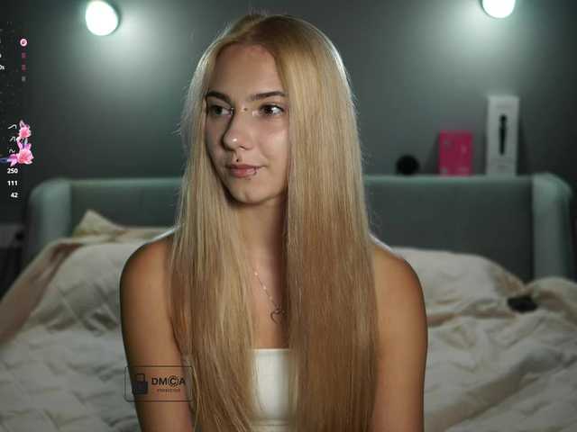 ange-linka live cam on BongaCams