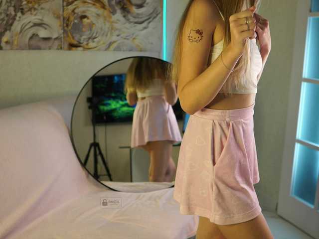 ange-linka live cam on BongaCams
