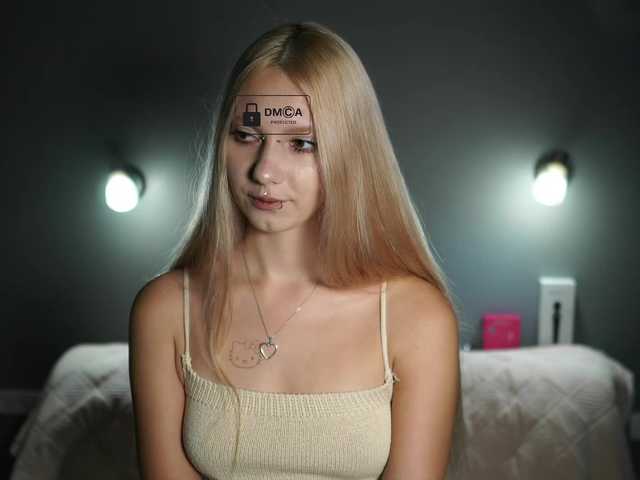 ange-linka live cam on BongaCams