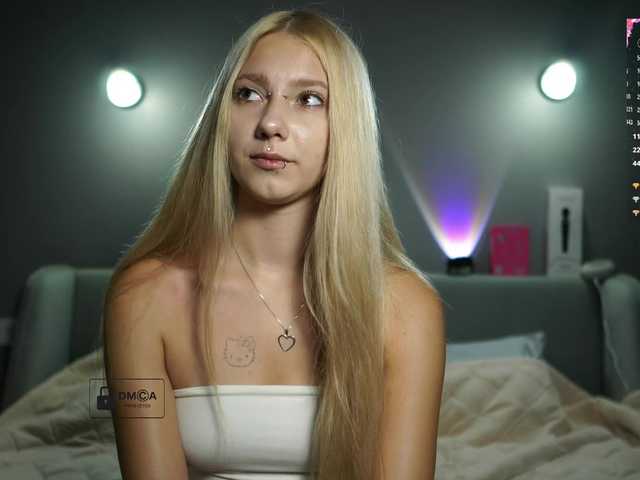 ange-linka live cam on BongaCams