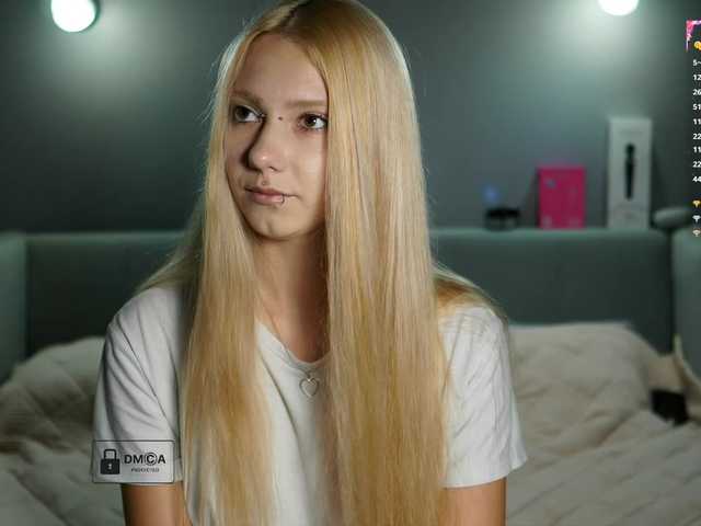 ange-linka live cam on BongaCams