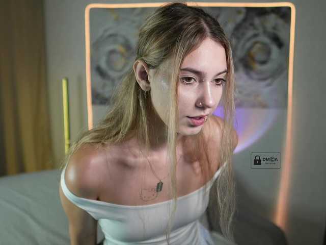 ange-linka live cam on BongaCams