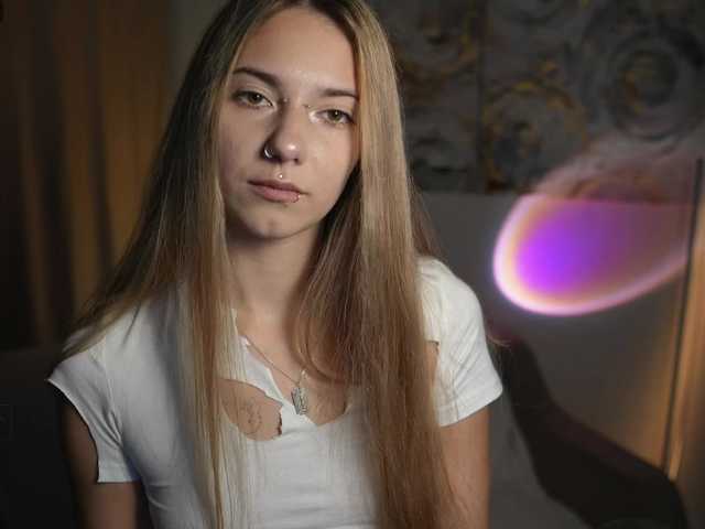 ange-linka live cam on BongaCams