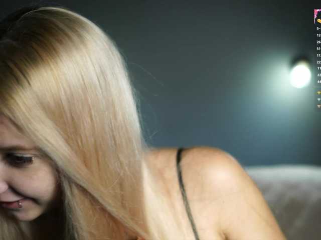 ange-linka live cam on BongaCams