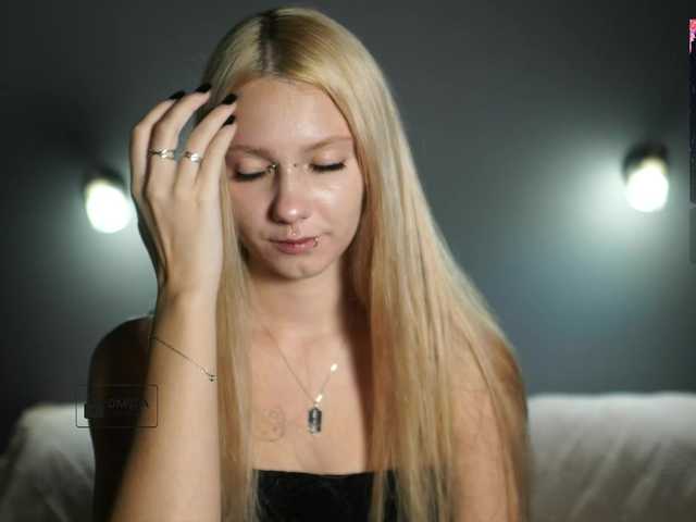 ange-linka live cam on BongaCams