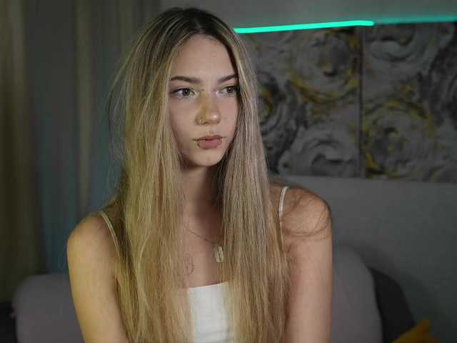 ange-linka live cam on BongaCams