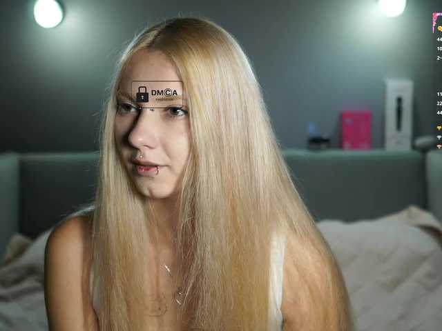 ange-linka live cam on BongaCams