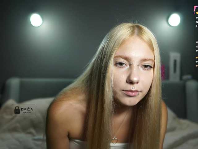 ange-linka live cam on BongaCams