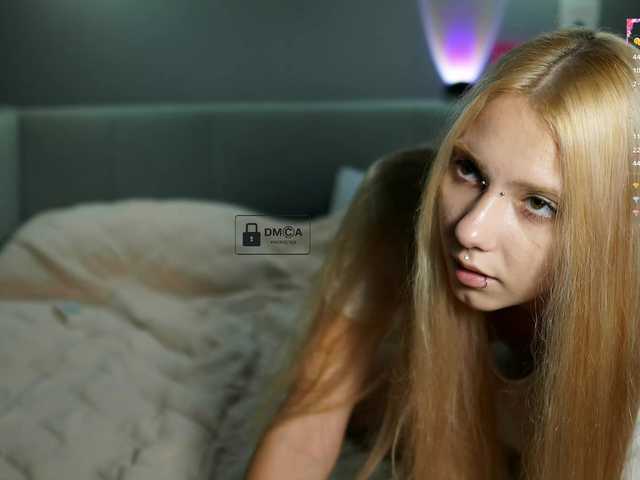 ange-linka live cam on BongaCams