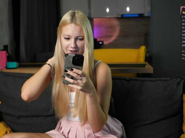 ange-linka live cam on BongaCams