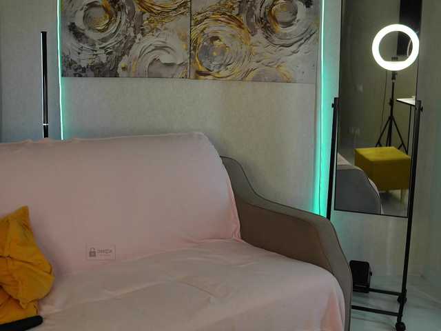 ange-linka live cam on BongaCams