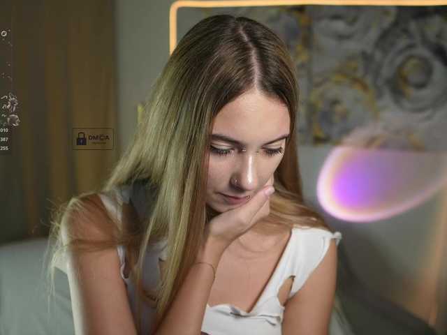 ange-linka live cam on BongaCams