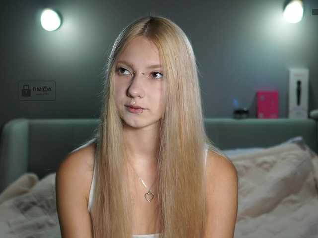 ange-linka live cam on BongaCams