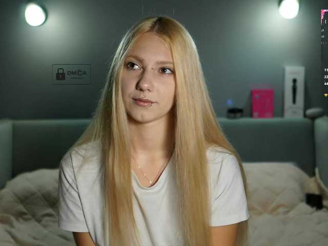 ange-linka live cam on BongaCams