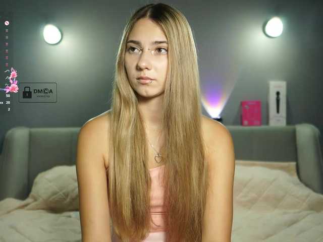 ange-linka live cam on BongaCams